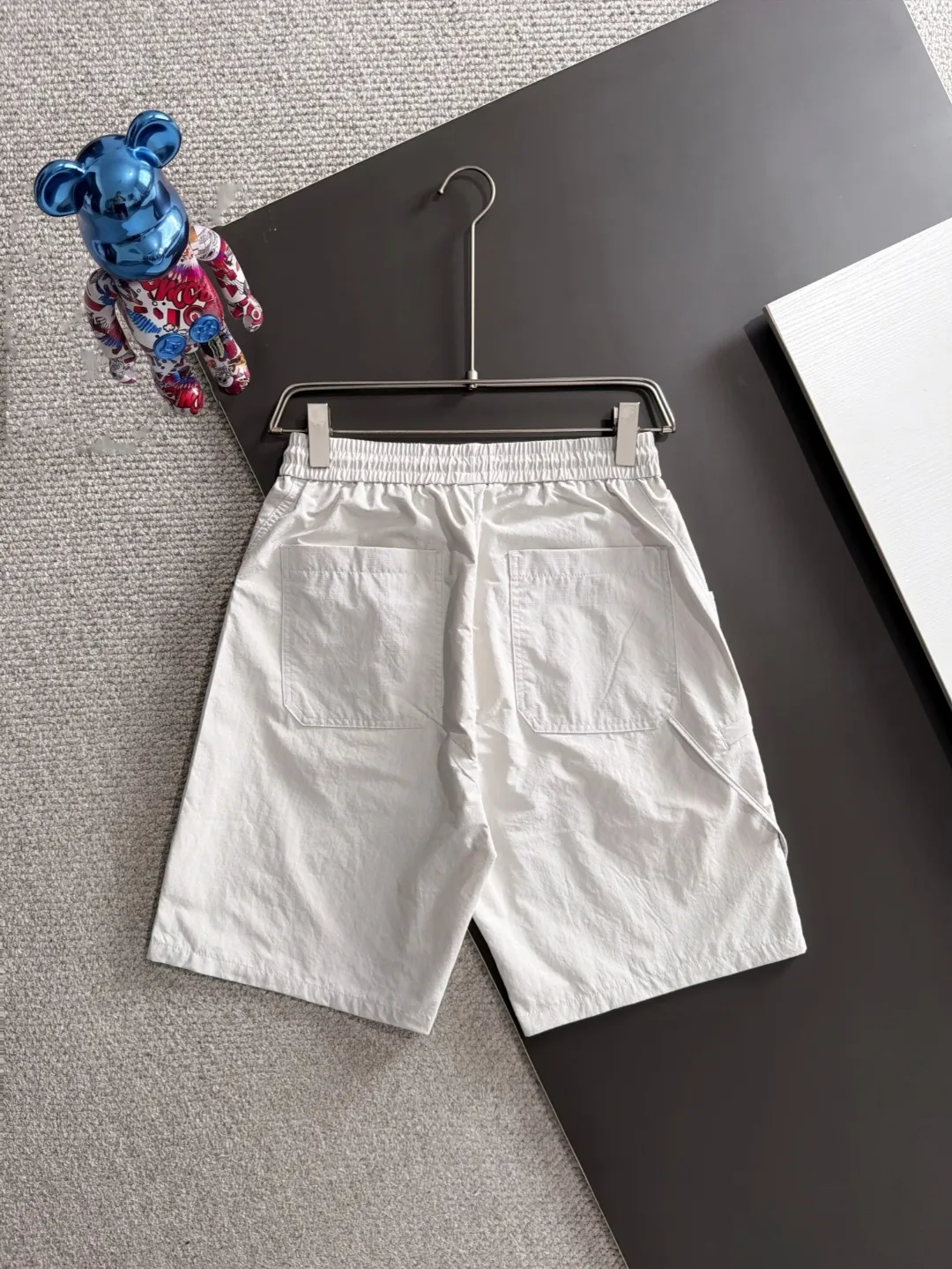 Next day shipment P160 Premium Burberry 2026 Spring/Summer New Arrival elastic band casual shorts, counter-customized fabrics Breathable, high comfort, impeccable details, brand element design concept, reflecting high quality. It feels delicate and soft! It presents a casual cut and the upper body shape is great! Sizes:S-3XL